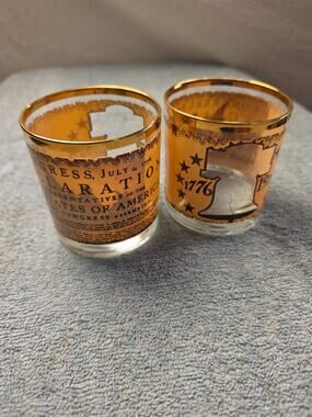 Vintage 1976 Bicentennial Lowball Glasses Pair 1776 Liberty Bell Gold Rim Houze